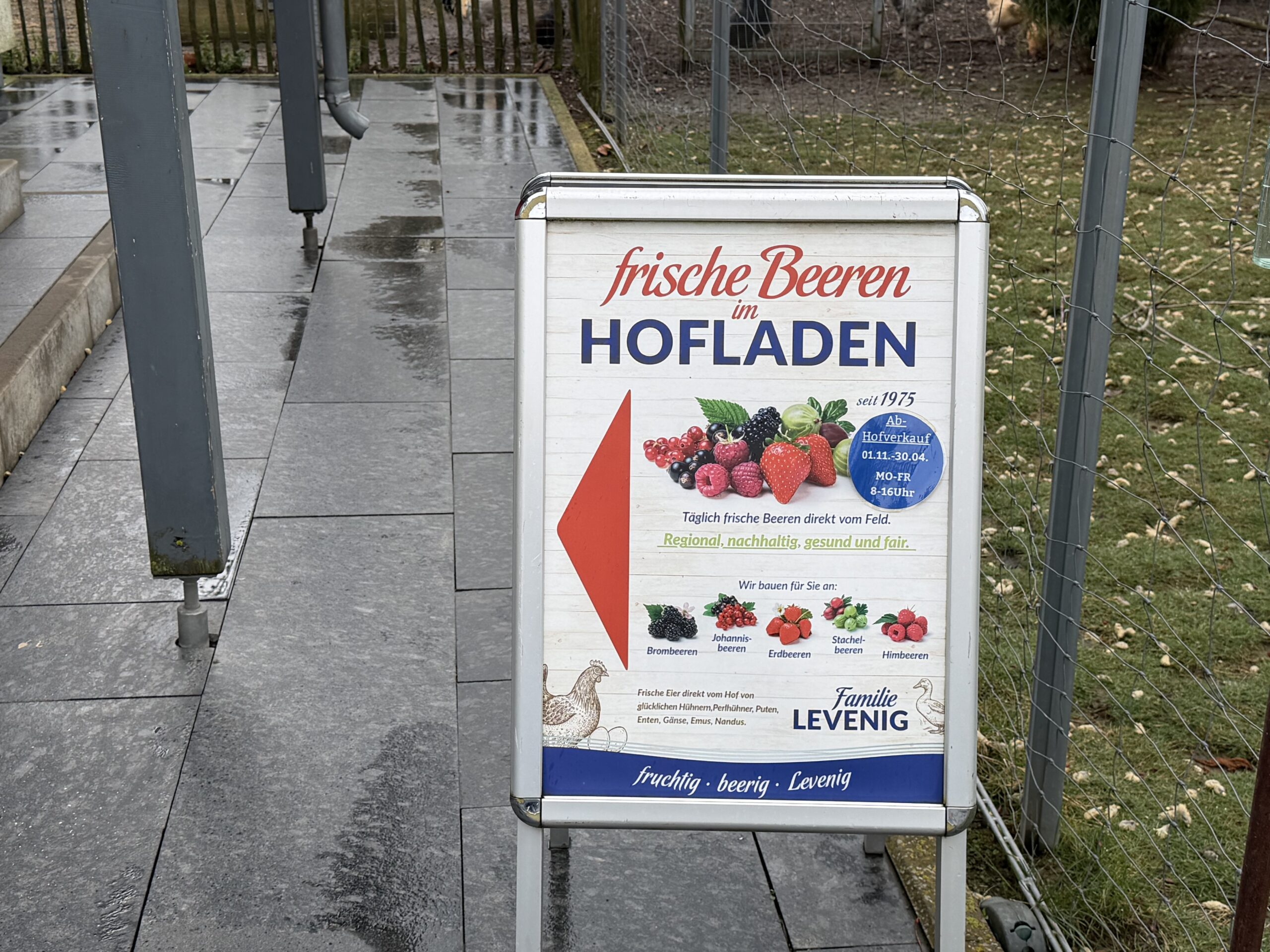 Copyright: NEUBLCK
